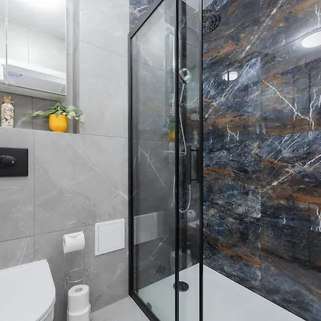 Appartement Na Alejach Jerozolimskich Przy Palacu Kultury I Nauki By Renters Varsovie