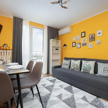 Na Alejach Jerozolimskich Przy Palacu Kultury I Nauki By Renters Apartment *